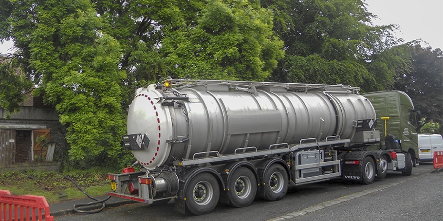 Remedial works removing 7000 litres of oil in Longniddry