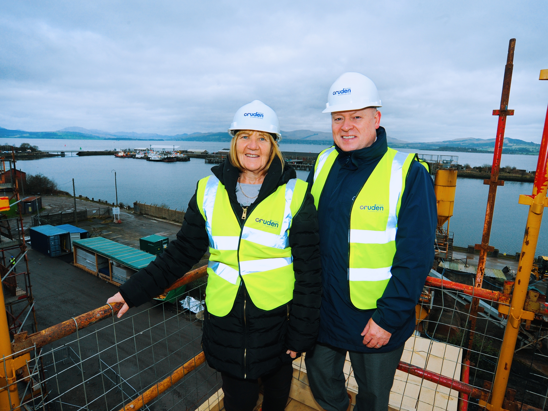 Marilyn Beveridge vice-chair of the River Clyde Homes Board and Allan Callaghan, Managing Director of Cruden Building 