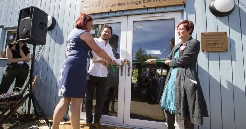 Gill Henry (Cruden Group), Josh Littlejohn (Social Bite Founder), Angela Constance (Cabinet Secretary for Communities, Social Security and Equalities) 