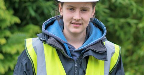 Zoe Hume apprentice plumber