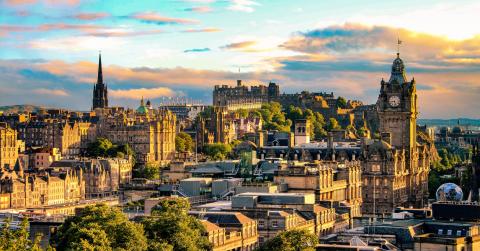 Edinburgh skyline